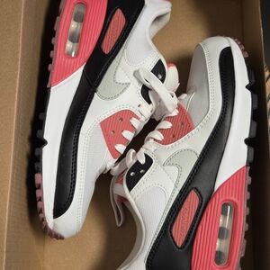 Nike Air 90 Max White/Pink Sneakers, 6.5